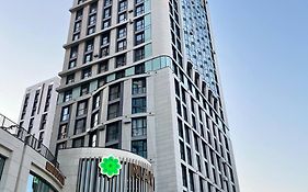 Люкс апартамент в сердце столицы